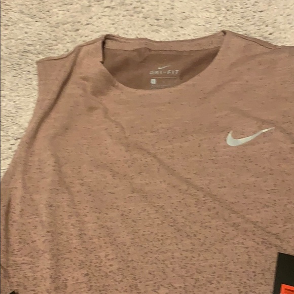 Nike Women’s Dry Fit Tank Top - Picture 2 of 3